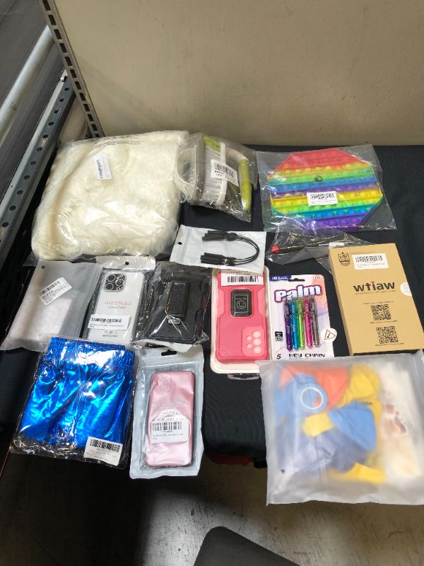 Photo 1 of 14 PCS MISC. BAG LOT