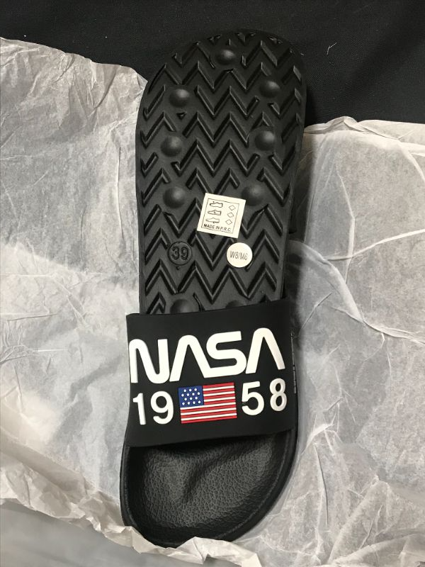 Photo 2 of NASA WOMENS SLIDE SANDAL BLACK SIZE WOMEN 8/MEN 6