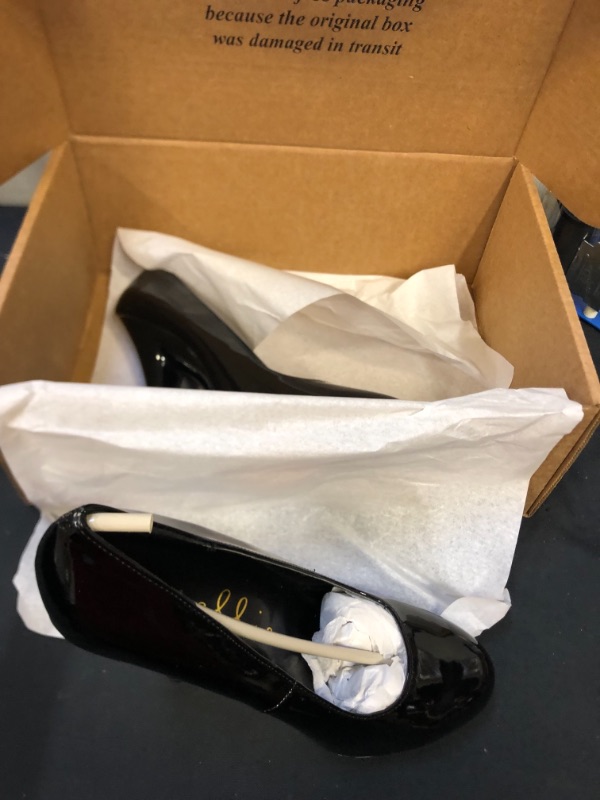 Photo 1 of Ellie Shoes Women's 521-Femme-W Dress Pump Size 8 