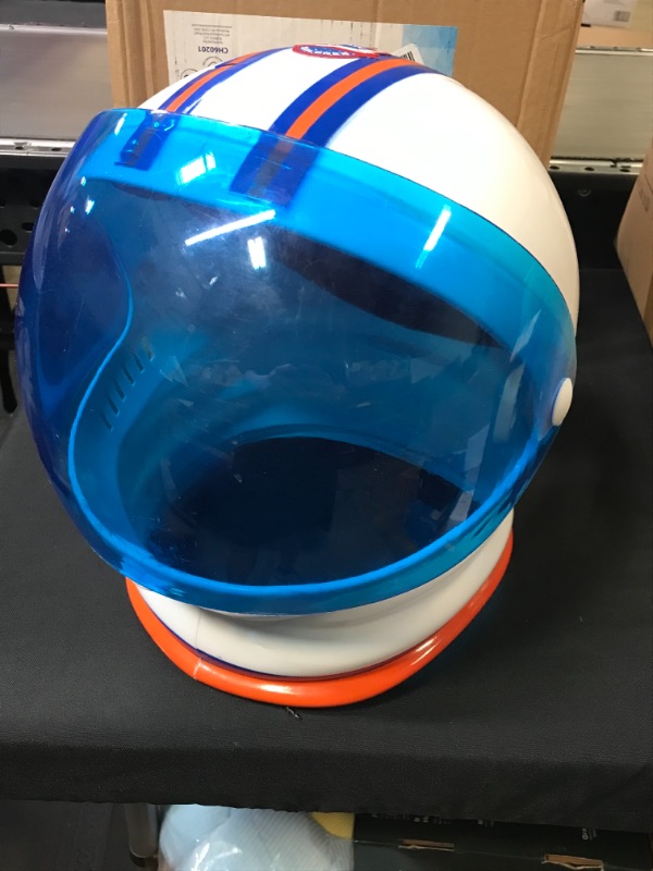 Photo 3 of Adult Astronaut Helmet
