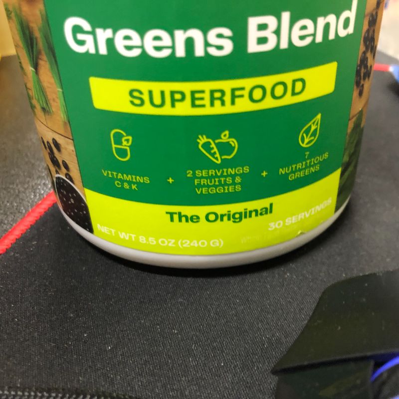 Photo 3 of Amazing Grass Greens Blend Energy: Super Greens Powder & Plant Based Caffeine with Matcha Green Tea & Beet Root Powder, The Original, 30 Servings Best By: Jun 2023
