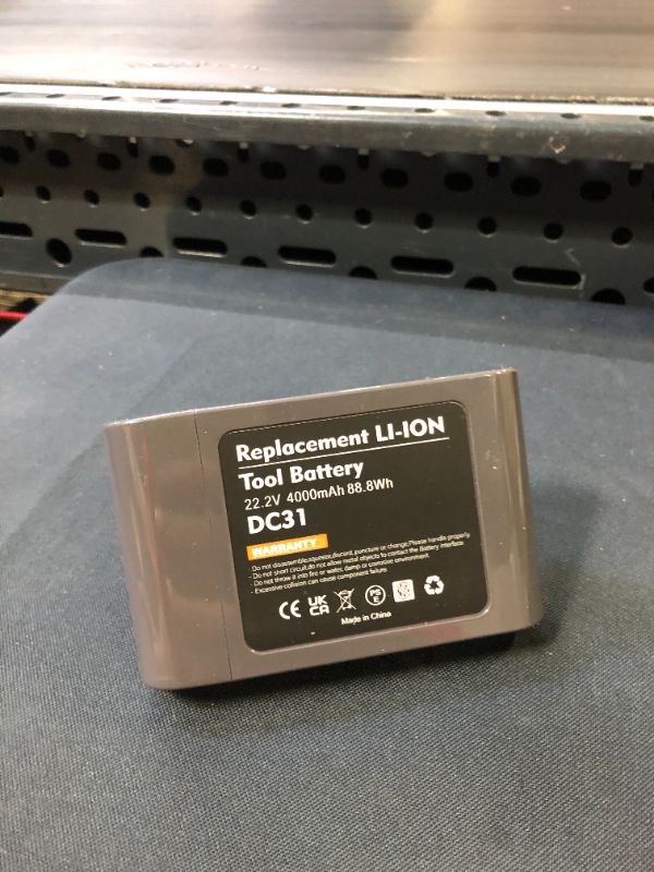 Photo 1 of 22. 2VAHREPLACENT LION RECHARCHABLE BATTERY 