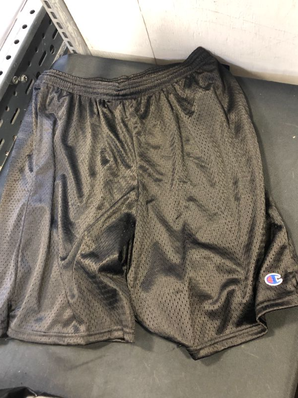 Photo 2 of MENS CHANPION BASKETBALL SHORTS SIZE MEDIUM 