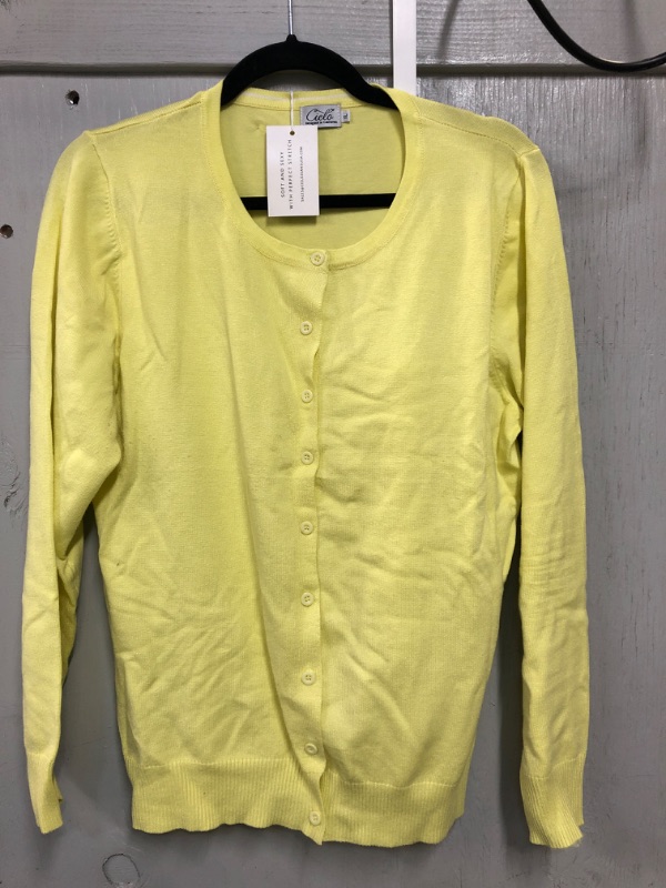 Photo 1 of CIELO WOMANS YELLOW KNIT BUTTON UP SWEATER. SIZE XL