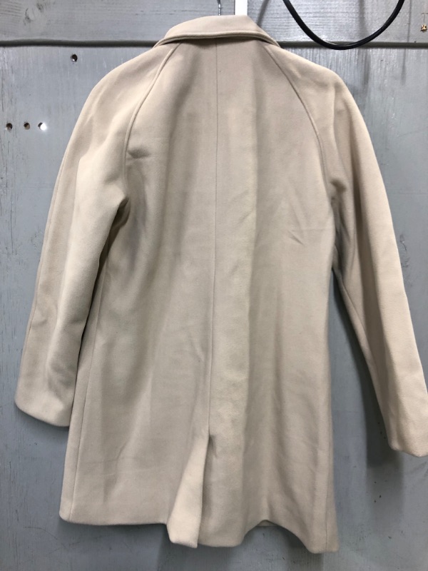 Photo 4 of ALLEGRAK WOMEN'S BEIGE TRENCHCOAT , SIZE MEDIUM