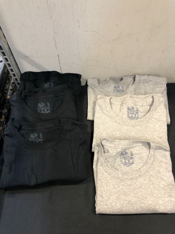 Photo 1 of 6 PCK FRUIT OF THE LOOM T-SHIRTS BLACK/GREY XL