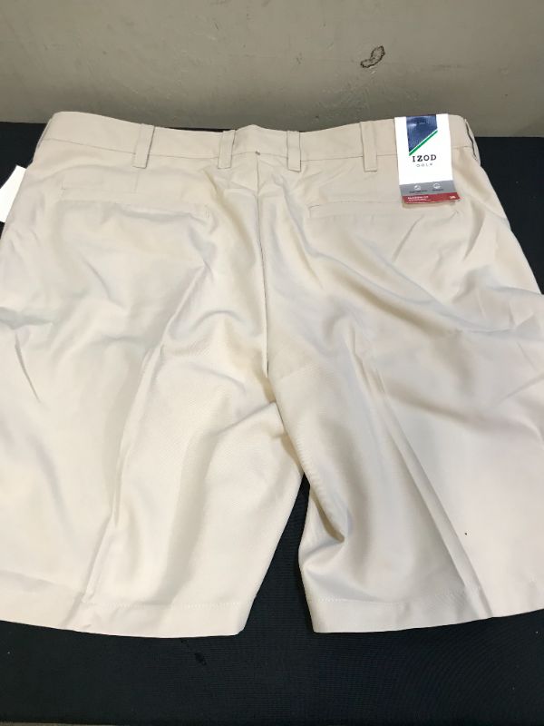 Photo 2 of IZOD Men's 9.5" Micro Twill Flat Front Golf Short --- 38
