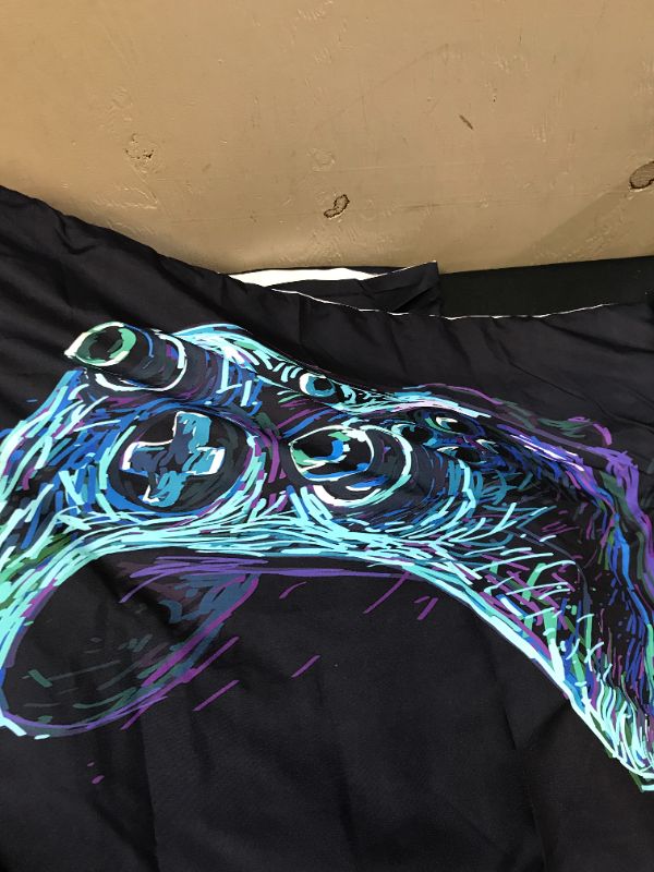 Photo 3 of Z.Jian HOME Gamer Bedding Sets for Boys, Gaming Duvet Cover Set King Size,Boys Video Game Comforter Cover,Game Controller Bed Set for Teen Boys Bedroom,1 Duvet Cover with Pillowcase(G35 King)