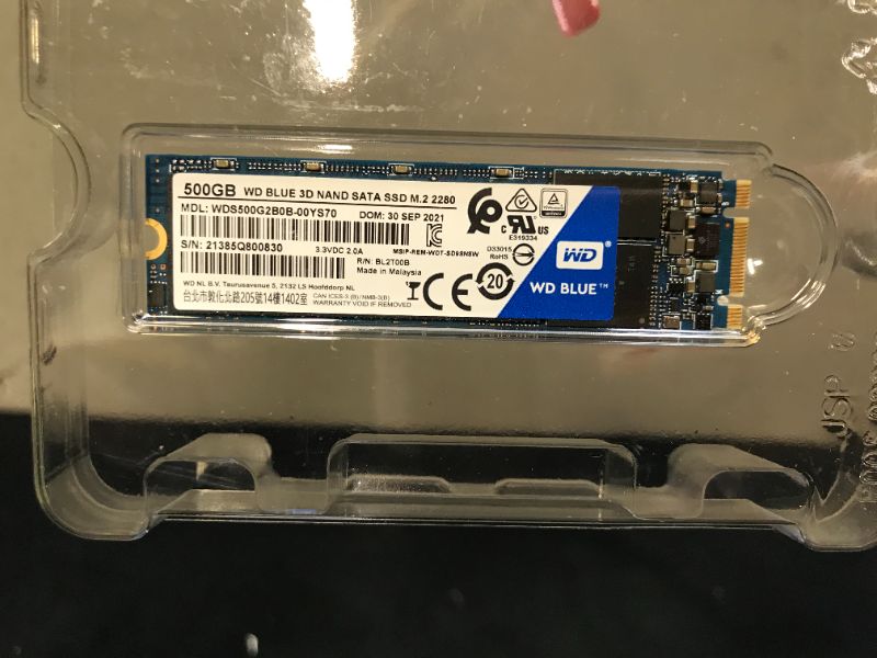 Photo 5 of Western Digital 500GB WD Blue 3D NAND Internal PC SSD - SATA III 6 Gb/s, M.2 2280, Up to 560 MB/s - WDS500G2B0B
