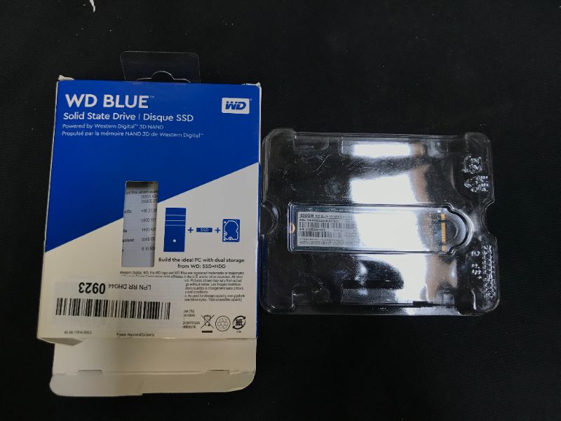 Photo 3 of Western Digital 500GB WD Blue 3D NAND Internal PC SSD - SATA III 6 Gb/s, M.2 2280, Up to 560 MB/s - WDS500G2B0B
