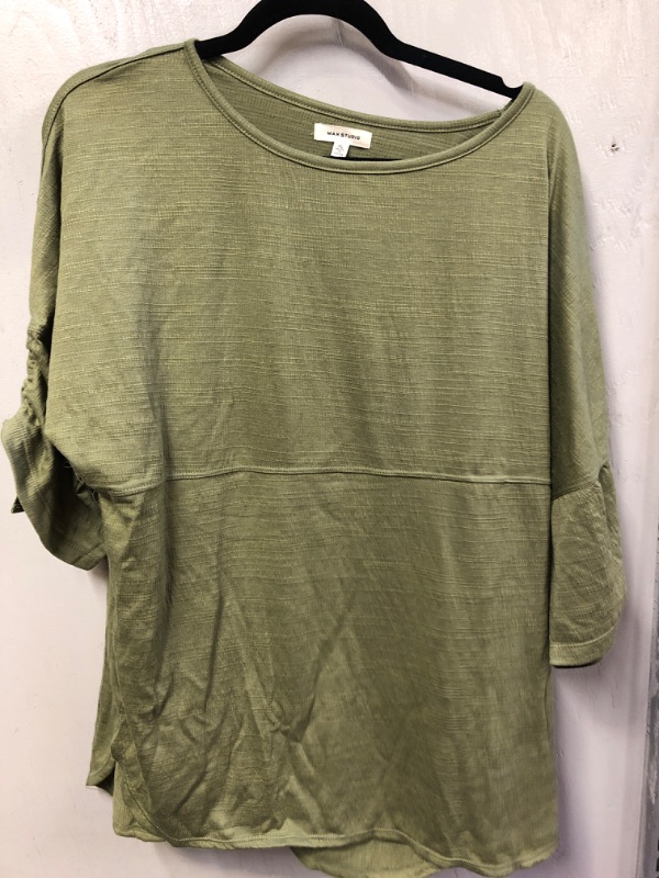 Photo 1 of MAXSTUDIO GREEN BLOUSE. SIZE XL