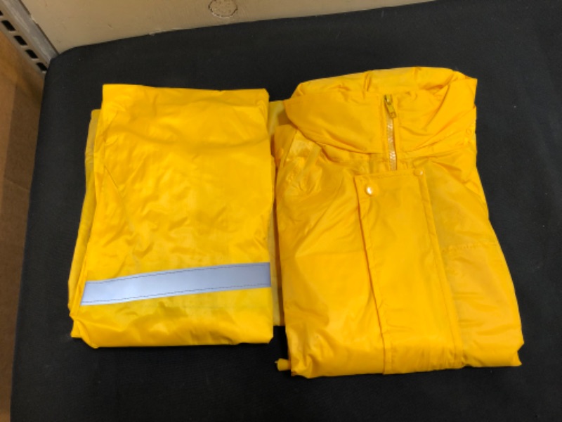 Photo 3 of 3-Piece Large Rain Suit. XXL
