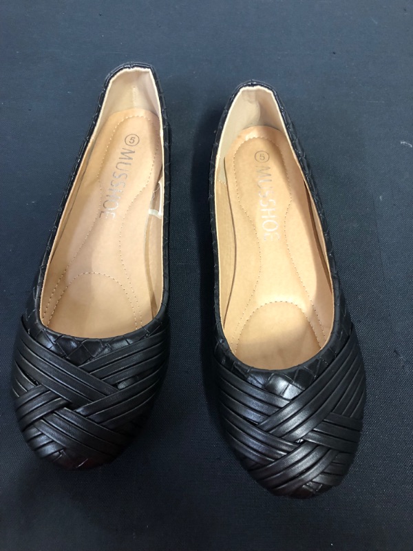 Photo 1 of GIRLS SHOES FLATS SIZE 5 