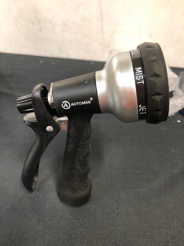Photo 1 of AUTOMAN- GARDEN HOSE NOZZLE- WATER SPRAY COLOR SILVER 