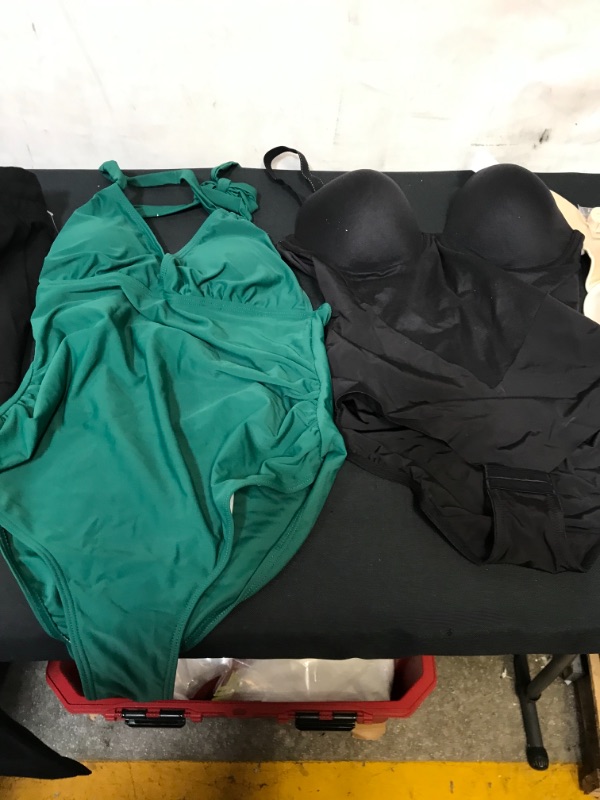 Photo 1 of BAG LOT OF WOMENS CLOTHING- MISCELLANEOUS, SIZE S  --- SOLD AS IS ---