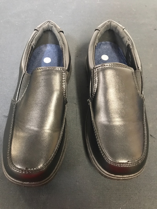 Photo 1 of CHILD SLIP ON LOAFERS SIZE 13 IN KIDS 