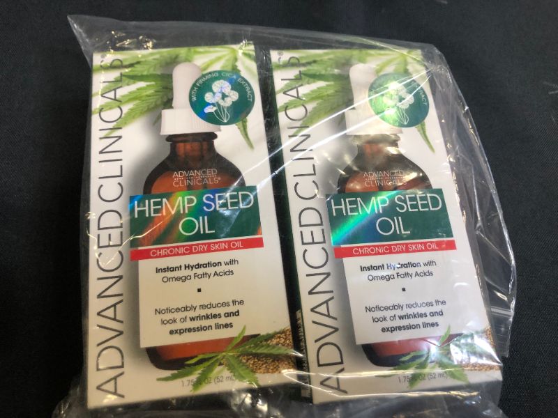 Photo 2 of Advanced Clinicals Hemp Seed Oil for Face. Cold Pressed Cannabis Sativa oil instantly hydrates skin and helps with Wrinkles, Fine Lines, and Expression Lines.
