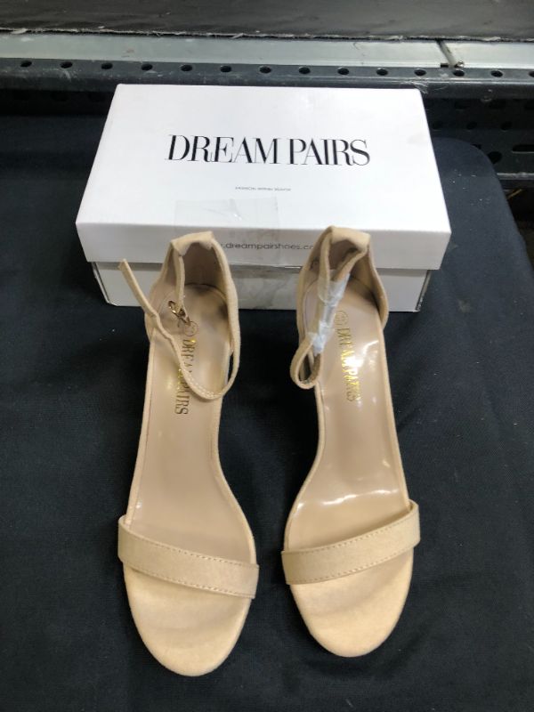 Photo 1 of DREAM PARIS WOMEN'S HEELS SIZE 6.5