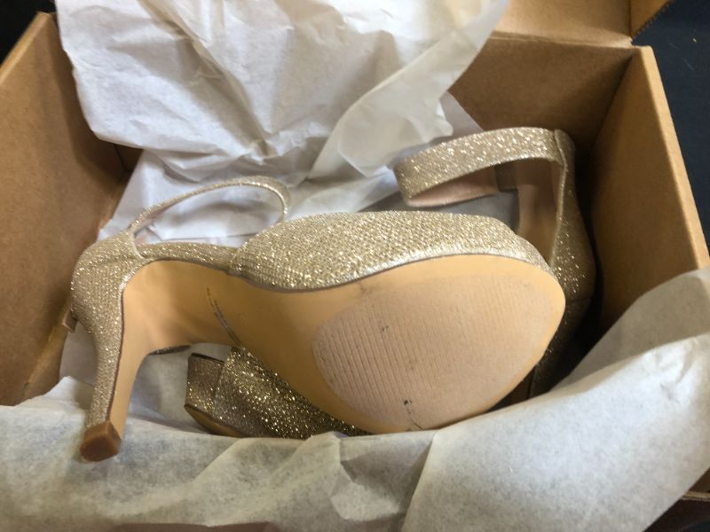 Photo 2 of DREAM PARIS WOMEN'S HEELS SIZE 7.5