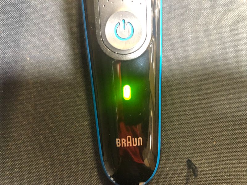 Photo 1 of Braun Beard Trimmer BT5240, Hair Clippers for Men, Cordless & Rechargeable with Gillette ProGlide Razor
