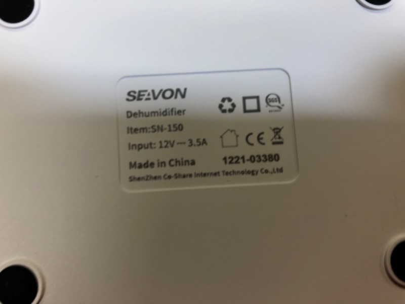 Photo 4 of SEAVON 35oz Dehumidifiers for Home, 2500 Cubic Feet (260 sq ft), Quiet Dehumidifier with Two Modes and 7 Color LED Lights, Portable Small Dehumidifiers for Bedroom Bathroom Basements Closet RV
