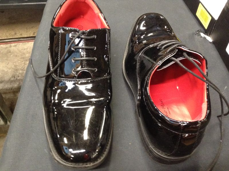 Photo 1 of mens dress shoes 10.5
