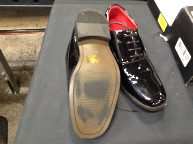 Photo 1 of mens dress shoes 10.5