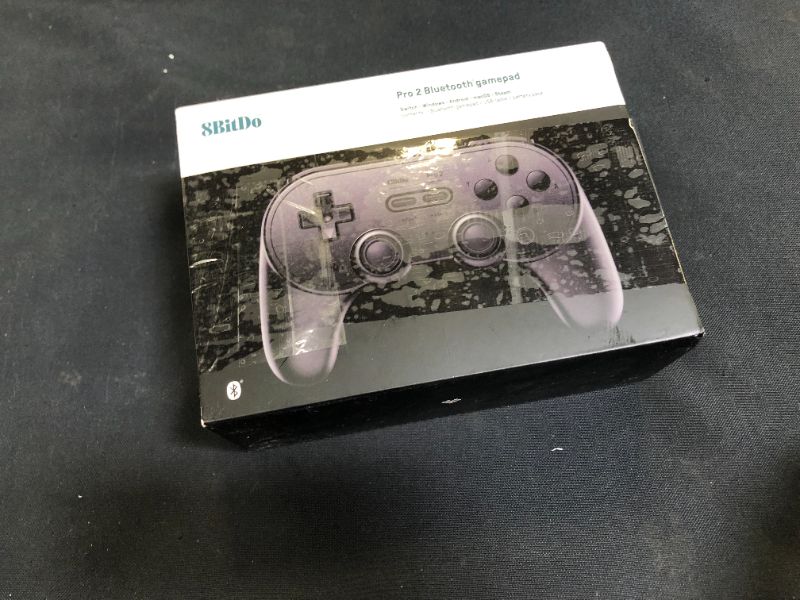 Photo 4 of 8Bitdo Pro 2 Bluetooth Controller for Switch/Switch OLED, PC, macOS, Android, Steam & Raspberry Pi (Black Edition) - Nintendo Switch
