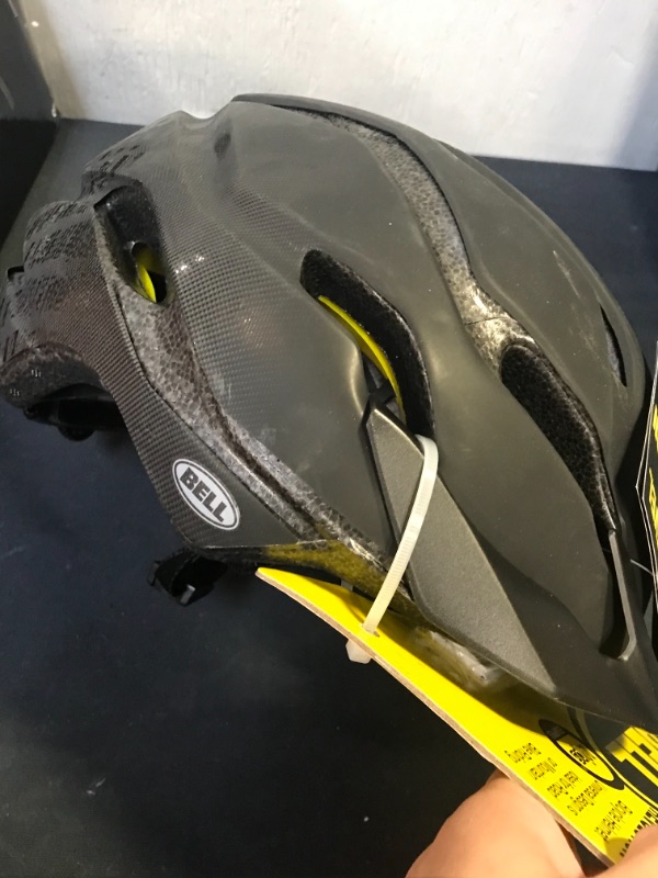 Photo 2 of Bell Revolution MIPS Bike Helmet KIDS 14 AND UP 
