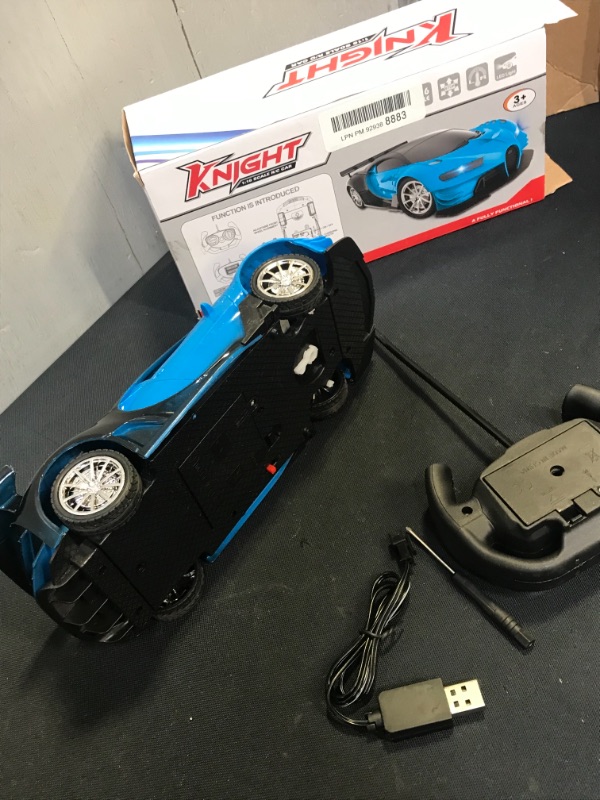Photo 6 of KNIGHT SIMULATION REMOTE CONTROL CAR BLUE / BATTERIES NOT INCLUDED [ NEEDS 2 AA ] 