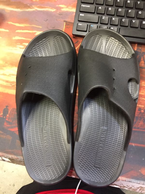 Photo 1 of Bruno Marc Men's Recovery Slide Sandals Arch Support Indoor Comfort Slippers (Size 10)