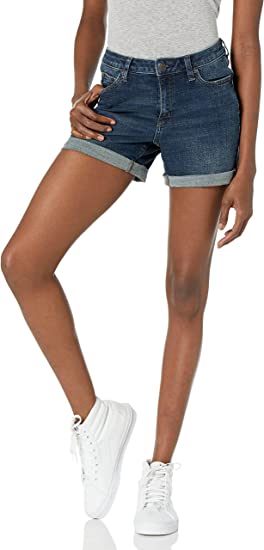 Photo 1 of Amazon Essentials Women's 5" Denim Short. SIZE 20 