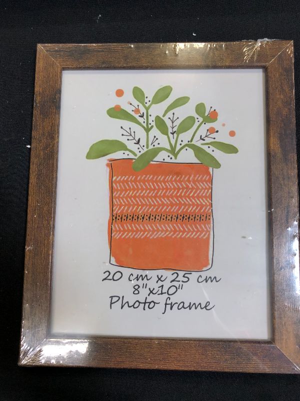 Photo 1 of 8x10 photo frame brown