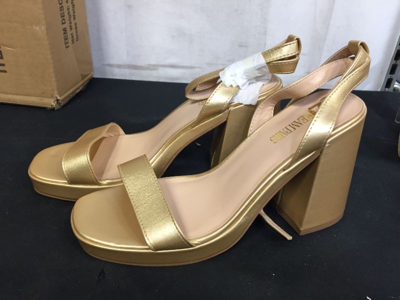 Photo 1 of DREAM PAIRS Heels for Women Block Chunky Platform High Heels Open Toe Fashion Wedding Party Evening Prom Dance Ankle Strap Dress Pump Sandals Shoes
Size 10