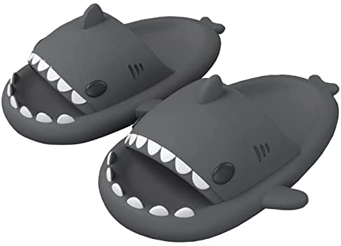 Photo 1 of Avilego Unisex Shark Slides Non-Slip Novelty Open Toe Sandals Fashionable Cute Beach Slippers Indoor & Outdoor
, SIZE 5.5/6 KIDS 