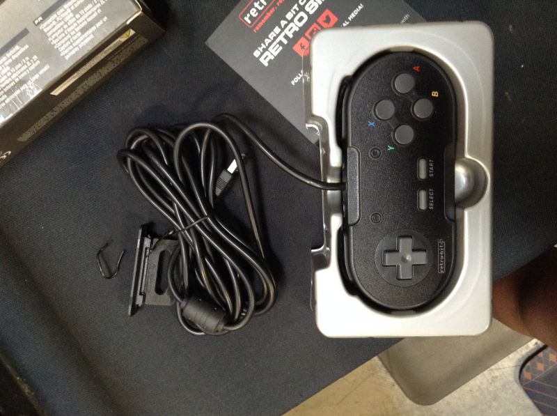 Photo 2 of Retro-Bit Legacy 16 Wired USB Controller - Features Home, SS & ZL/ZR Buttons - for Switch, PC, MacOS, RetroPie, Raspberry Pi - Onyx