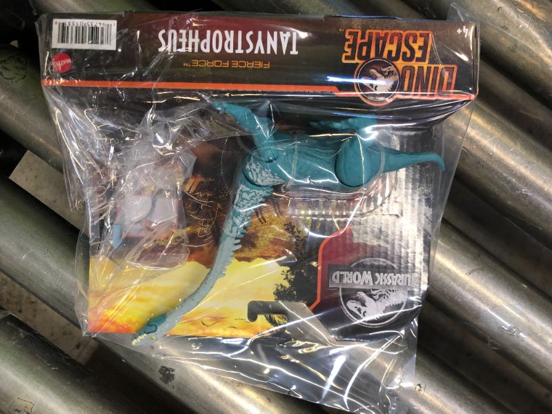 Photo 2 of Jurassic World Fierce Force Tanystropheus Figure

