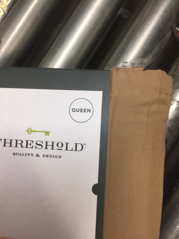 Photo 3 of 300 Thread Count Ultra Soft Fitted Sheet - Threshold™ -- SIZE QUEEN 