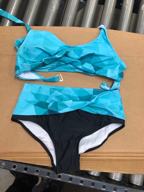 Photo 1 of generic bathing suit -- teal and black -- size medium 