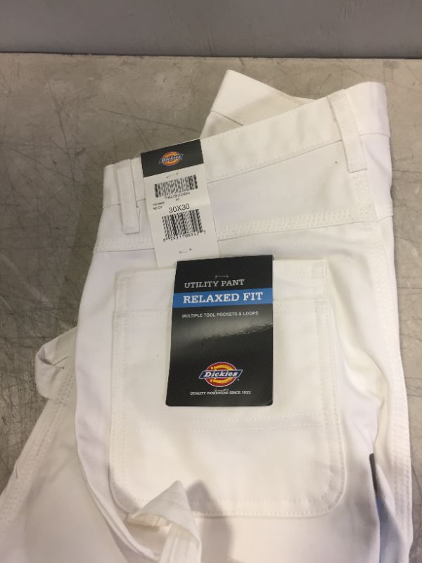 Photo 2 of 30" X 30" White Painter's Pants Cotton Men's Relaxed Fit
Size: S
