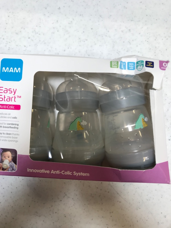 Photo 2 of MAM Anti-Colic Bottle, 5oz, 3ct / box opened dirty from exposure box damaged product inside is not 
