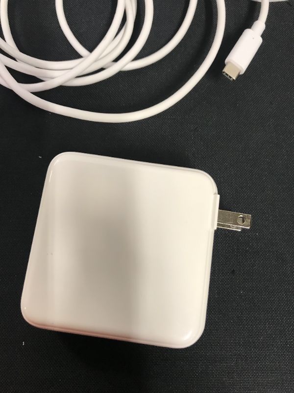 Photo 5 of USB C CHARGER 