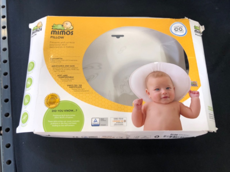 Photo 3 of Mimos Pillow S (Newborn-6m / Head Circumference 36-46cm)---BOX HAS SOME DAMAGE---