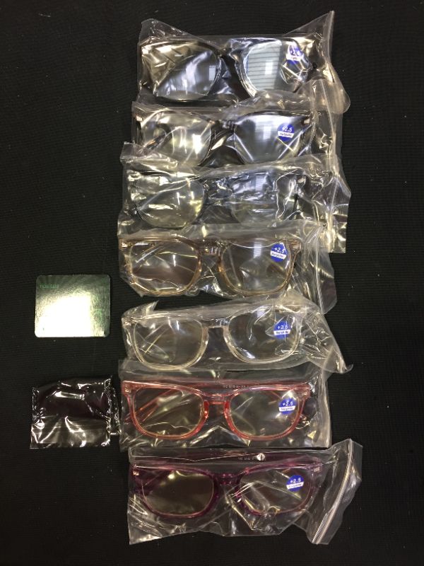 Photo 1 of CCVOO 7 PCS GLASSES -- SOLD AS IS