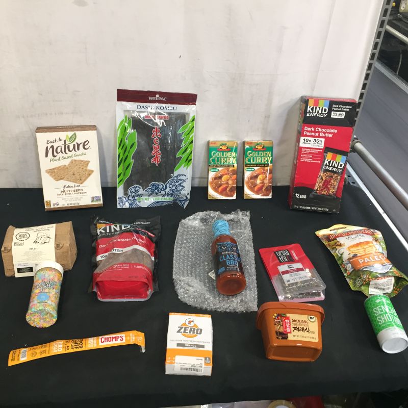 Photo 1 of BAG LOT OF VARIOUS FOOD SOLD AS IS --- bb 5/13/2022 - 2023
