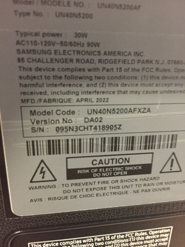 Photo 1 of SAMSUNG 40-inch Class LED Smart FHD TV 1080P (UN40N5200AFXZA, 2019 Model)
