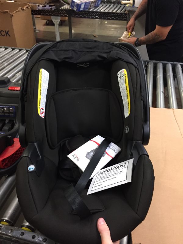 Photo 6 of Britax B-Lively and B-Safe Gen2 Travel System, Eclipse Black SafeWash. . Box Packaging Slightly Damaged, Baby Car Seat Heavy Use, Scratches and Scuffs on Car Seat, Dirty from Previous use on Car Seat, Stroller is New. 
