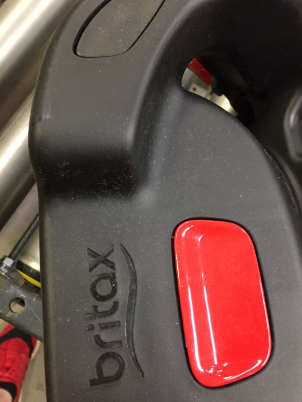 Photo 11 of Britax B-Lively and B-Safe Gen2 Travel System, Eclipse Black SafeWash. . Box Packaging Slightly Damaged, Baby Car Seat Heavy Use, Scratches and Scuffs on Car Seat, Dirty from Previous use on Car Seat, Stroller is New. 
