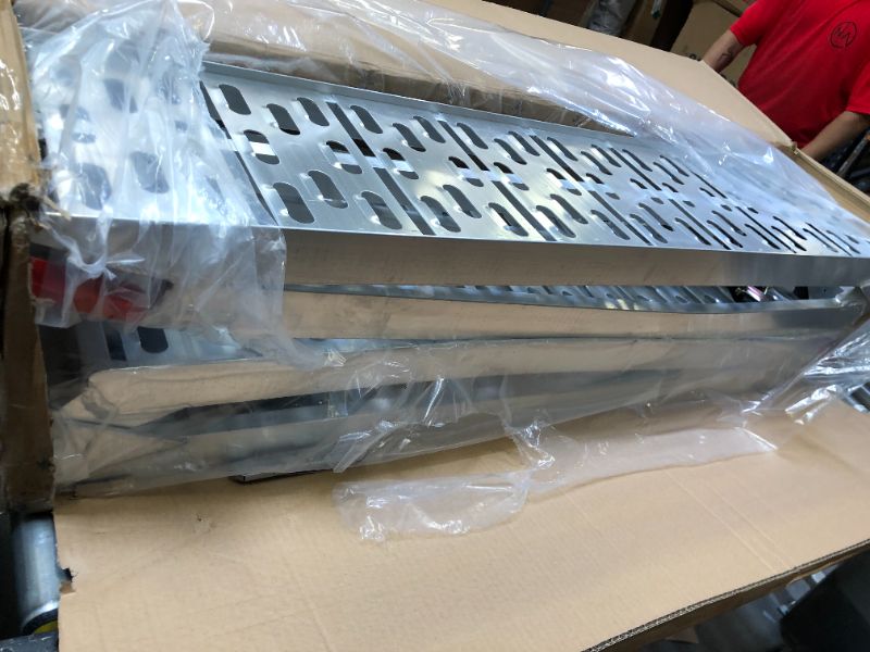 Photo 3 of 2 Pcs Aluminum Folding ATV Ramps 1499 LBS for Unload Vehicle Silver. Box Packaging, Moderate Use, Scratches and Scuffs.
