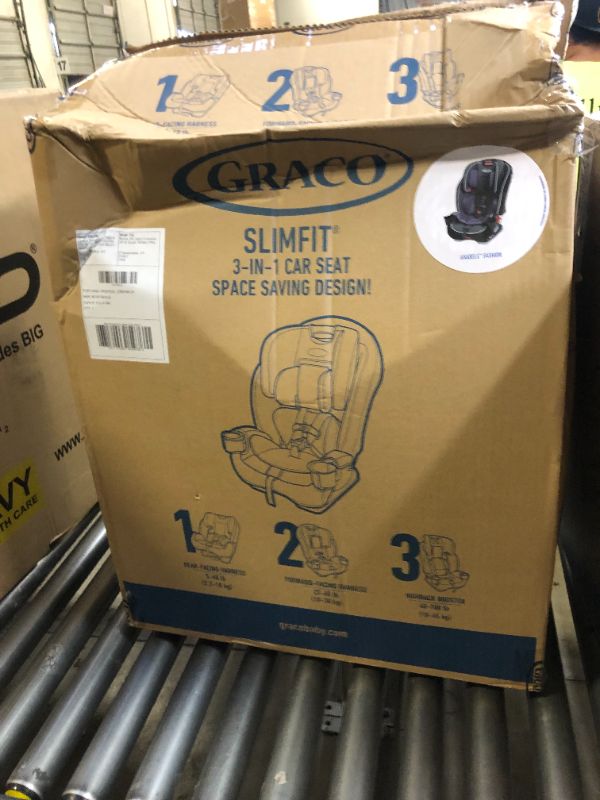 Photo 2 of Graco SlimFit 3 in 1 Car Seat, Slim & Comfy Design Saves Space in Your Back Seat, Annabelle. Box Packaging Badly Damaged, Minor Scratches an Scuffs on Plastic, Minor Use, Missing Cup Holders.
